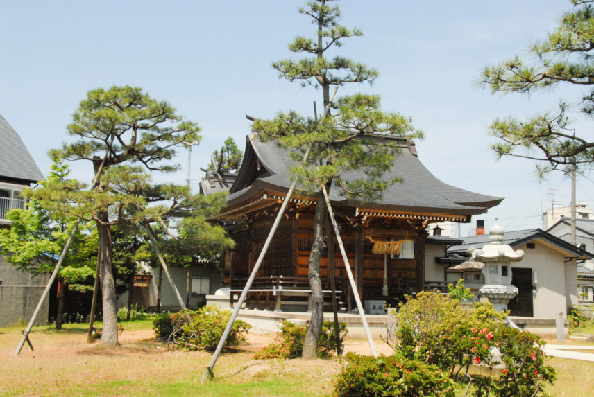 稲荷神社拝殿・神殿新築工事