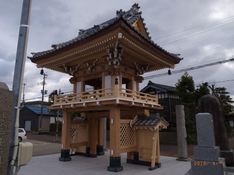 浄宮寺楼門建立工事