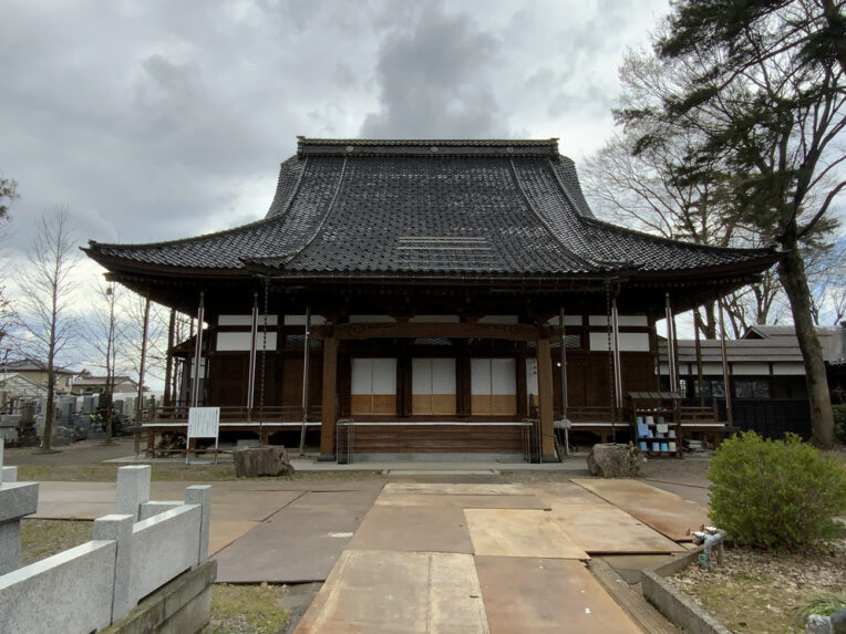 願敬寺本堂屋根改修工事