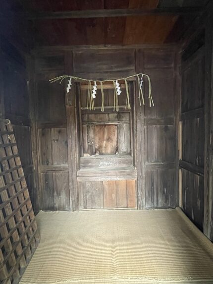 燕市中央通五の三自治会　稲荷神社改築工事