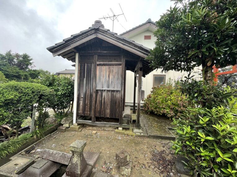 燕市中央通五の三自治会　稲荷神社改築工事